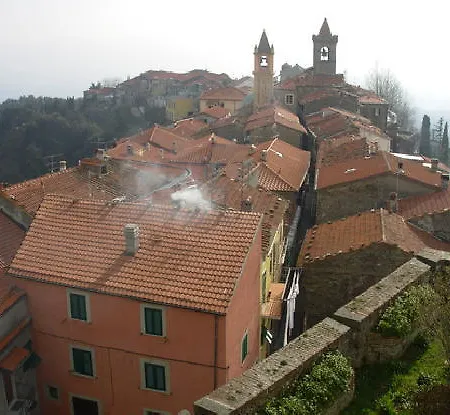La Nel Borgo * 福斯迪诺沃