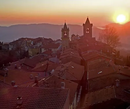 招待所 La Nel Borgo